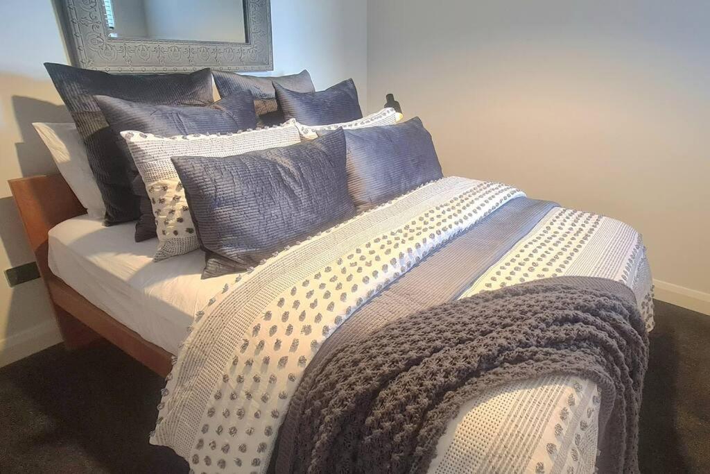 Apartment 5 - Haddin Court - Modern Loft Style Blenheim Exteriör bild